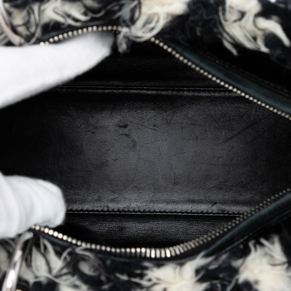 Pre-Loved Dior Medium Tweed Cannage Fringe Lady Dior - Picture 4 of 8